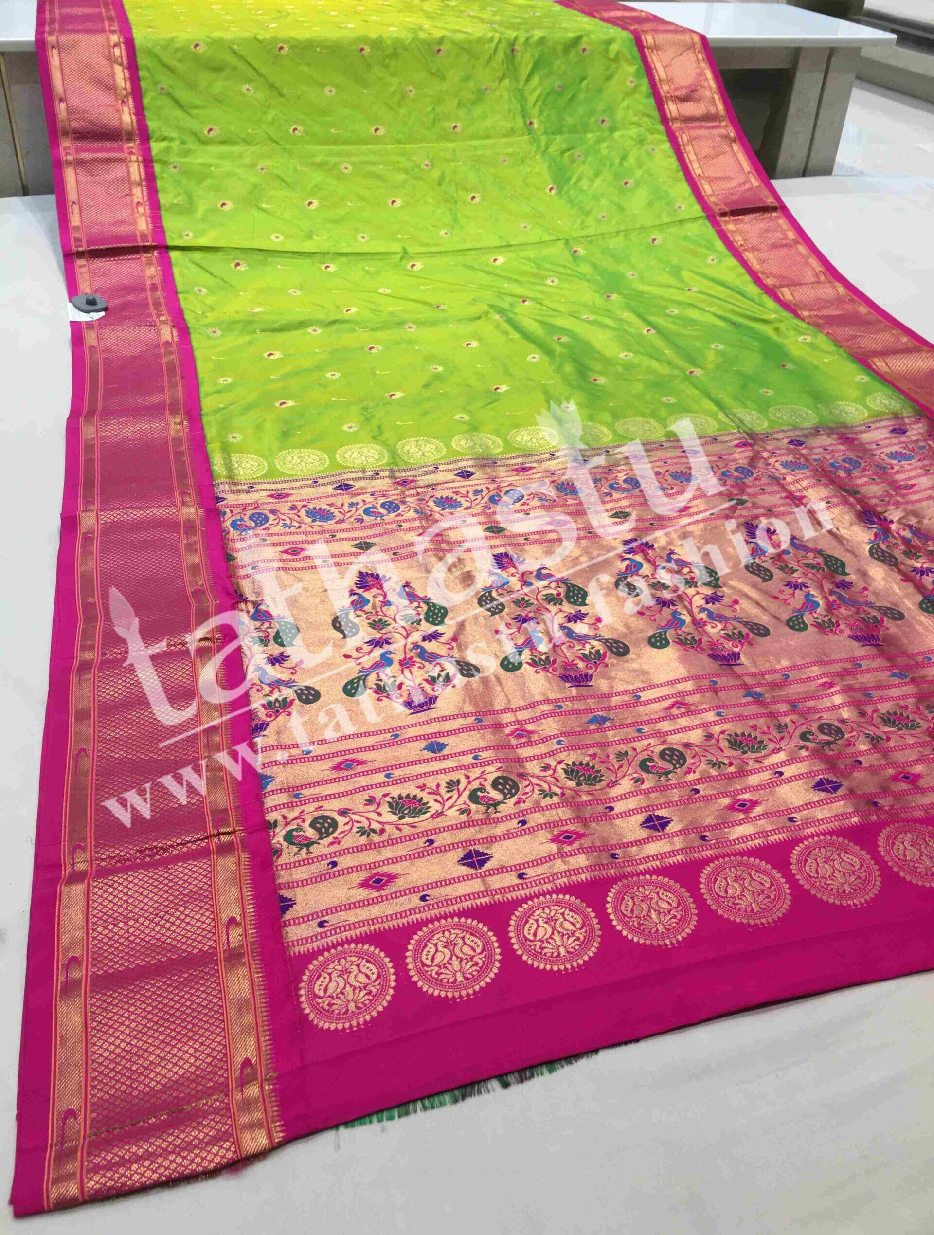 Buy Cotton Silk Saree for women Peshwai design with blouse piece Parrot  Green at Amazon.in